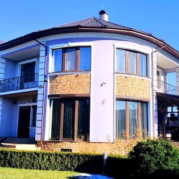 Сдам Автономный Дом 230 кв. м на 12 сотках в с. Троещина, Оболонь