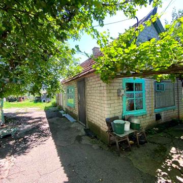 Продам дім в селі