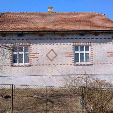Продам житловий будинок с.Болозів