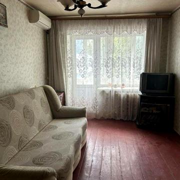 Продаж 2 кімнатноі квартири Робоча,Каверина