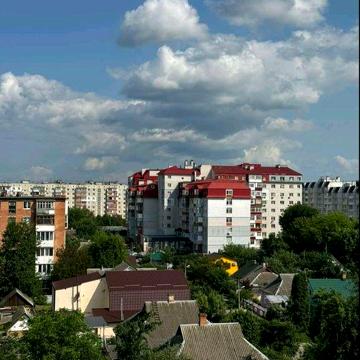 Продам 1 кімнатну квартиру/нижній ДНС/Є-відновлення