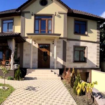 Анатолія Бачинського вул., 29