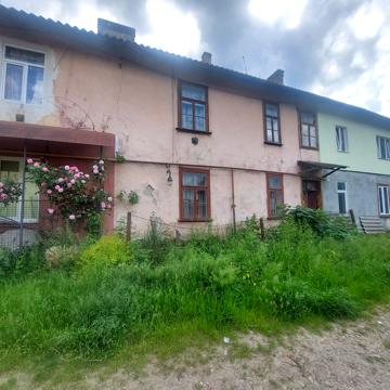 Ірини Сеник вул., 24