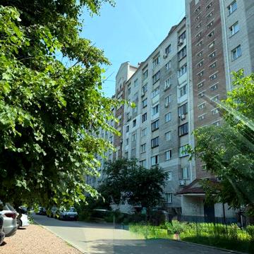 Продам 3 кімнатну квартиру (98 М2),Бровари Грушевського 15-А (98.000$)