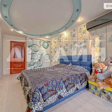 Продаж 3к Квартира Чарівна вулиця