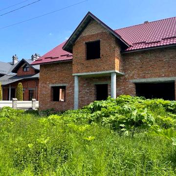 Продам будинок в с. Підлісся