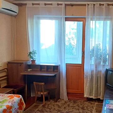 Здаеться на 2 місяці 1 квартира по вул. СхІдній, неподалік ТРЦ-Глобал,