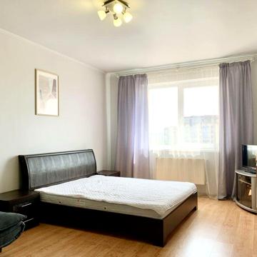 Продаж 1 кім. квартири з ремонтом (вул. Дж.Вашингтона, 4в)