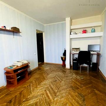 Туркестанська вул., 30