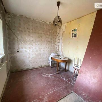 Продаж 5к Дім Місячна вулиця