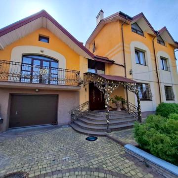 Продаж окремостоячого будинку у м. Львові, вул. Мазепи