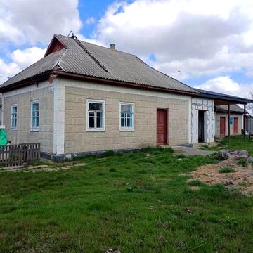 Продам житловий будинок
Будинок та земельна ділянка за адресою с-ще Г