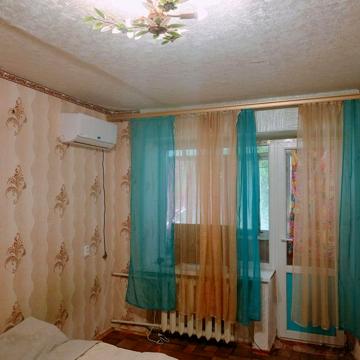 Глобине квартира 28.4кв 13000$