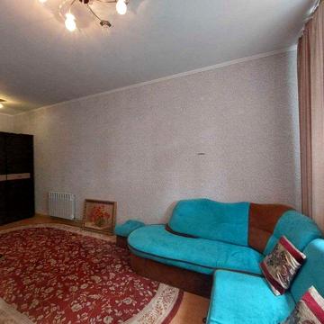 Квартира на цокольному поверсы з ремонтом. 40м2. Ремонт