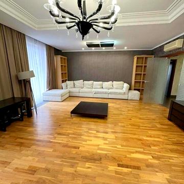 Довгострокова оренда 4к Квартира Уютна (Приморський район) вулиця