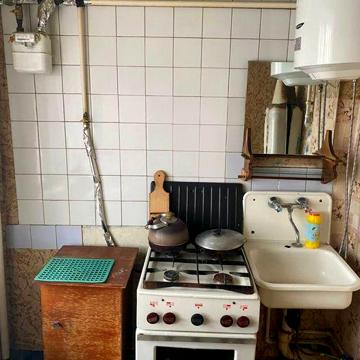 Продам 2-х квартиру ул.Петра Калнышеваского 26