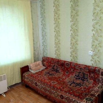Продам 1-комнатную квартиру в центре Покотиловки