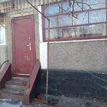 Продам частину будинку біля центру міста