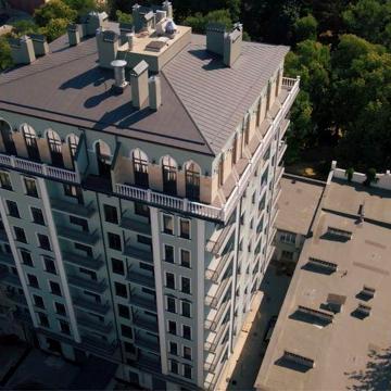 Однокомнатная центр кирпичный новый дом ГАЗ балкон парк ПОТОЛОК 3,6м