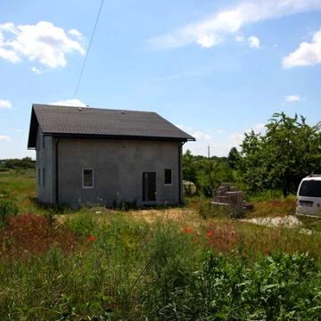 Продаж еко будинку з виходом до річки (35км до Києва)