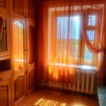 Продається квартира 3 кімнатна м.Борщів від власника.