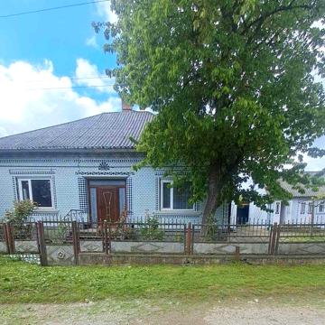 Продається будинок 117кв.м в Хотині, Чернівецька область.