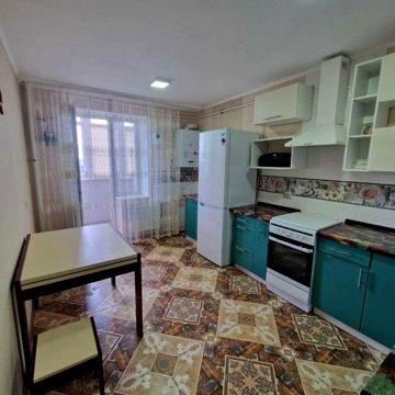 2 кімнатна квартира, просп. М. Грушевського