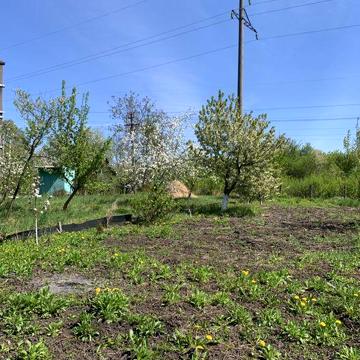 Дача в межаж міста Шептицький(р-н військової частини)