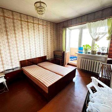 Продам 2к Виставка ,Вікна М/п ,Роздільні кімнати, Стан=Ціна, Торг