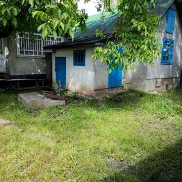 Будинок в с. Казмірі