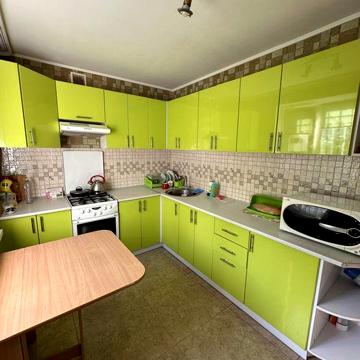 Продаж 3к квартири Крюківщина вул Дружби