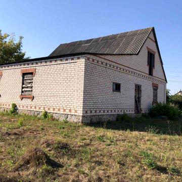 Недобудований будинок в м.Хорол по вул. Каштанова