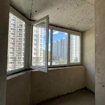 2к квартира без ремонту,Ірпінь.Зданий будинок,живуть люди!Без комісії