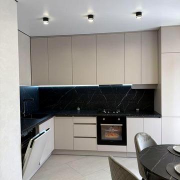 Стиль,затишок,все це в Євро3 кімнатній новій квартирі!БЕЗ КОМІСІЇ!