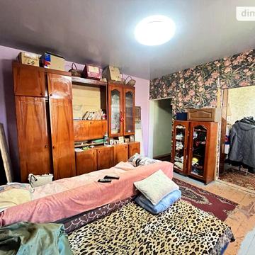 Продаж 3к Дім Леваневців вулиця