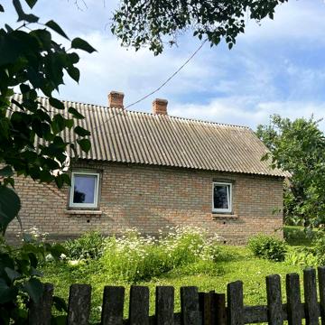 Продаж будинку село Охотин