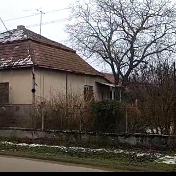 Продається дім з участком на Закарпатті