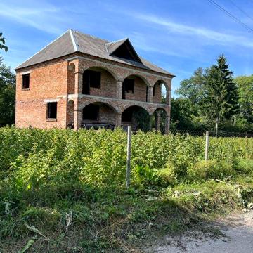 Продаж будинку в м.Почаїв