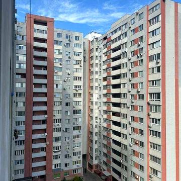 Продам видову 3к квартиру  р-н Казбет | вул. Праведниці Шулежко, 33