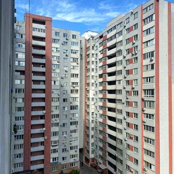 Продам 1к квартиру | вид на Дніпро | заселений будинок |