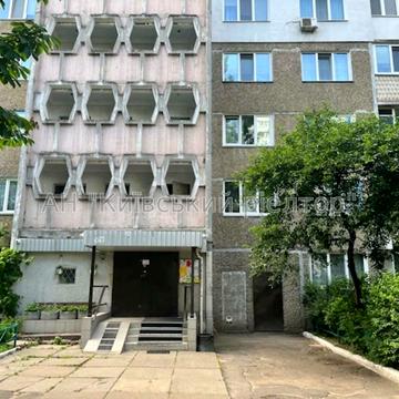 Олександра Махова вул. (Жолудєва), 4-Г