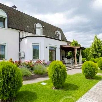 Продаж будинок 600 м2 в КМ, Козин/В. Дамба/вихід на Дніпро