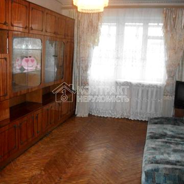 Олександра Олеся вул., 16
