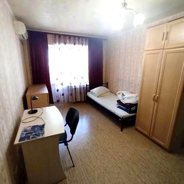 Продам 2-к квартиру в центре  Сечевых Стрельцов/Правый берег