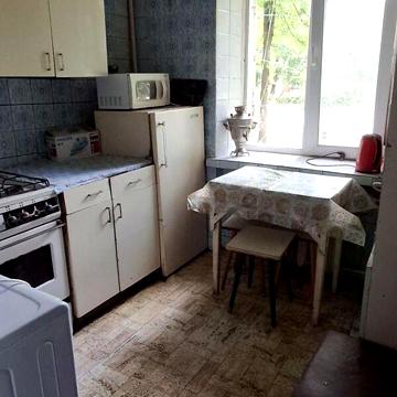 Продаж 2к Квартира Сергія Єсеніна вулиця