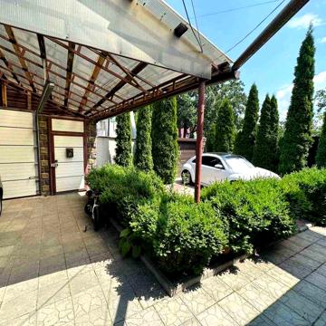 Борова ПРОДАЖ! 2-х будинків з басейном 6,5 соток (Мотовилівка)