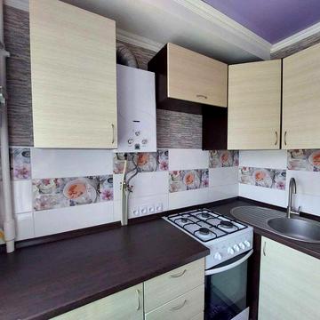 Продаю 1 к квартиру в Лесках! а1