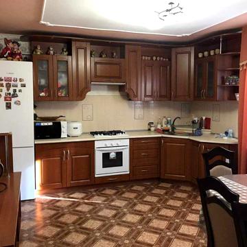Капитальный дом с качественным ремонтом в Кремидовке