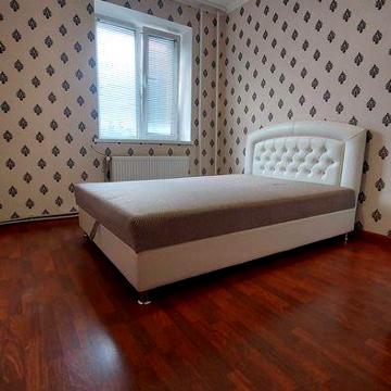 Продаж 1 кімн.  квартири  переплановану в 2кімн. (Жадова )