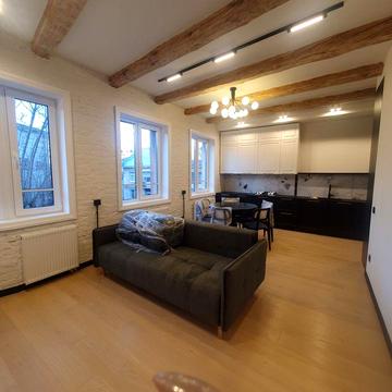 Продаж2кім. кв. в.Тарнавського, 63м.кв.  175000у.о. торг
